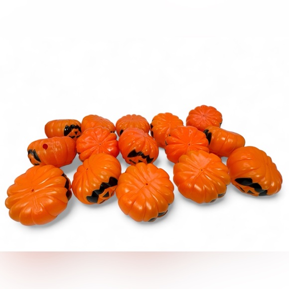 VTG Halloween Pumpkin JOL Plastic Blow Mold String Light Covers Lot Of 15 READ! - Picture 5 of 6